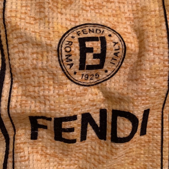 Fendi Dustbag pouch bag Excellent condition - Picture 6 of 6